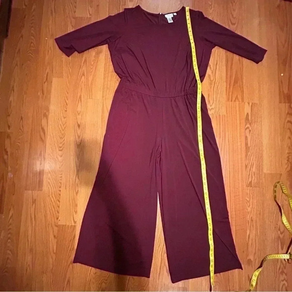 Joan Rivers Plus Size 1X Jersey Knit Jumpsuit 3/4 Slvs Back Zip Wide Leg Maroon - Picture 14 of 14